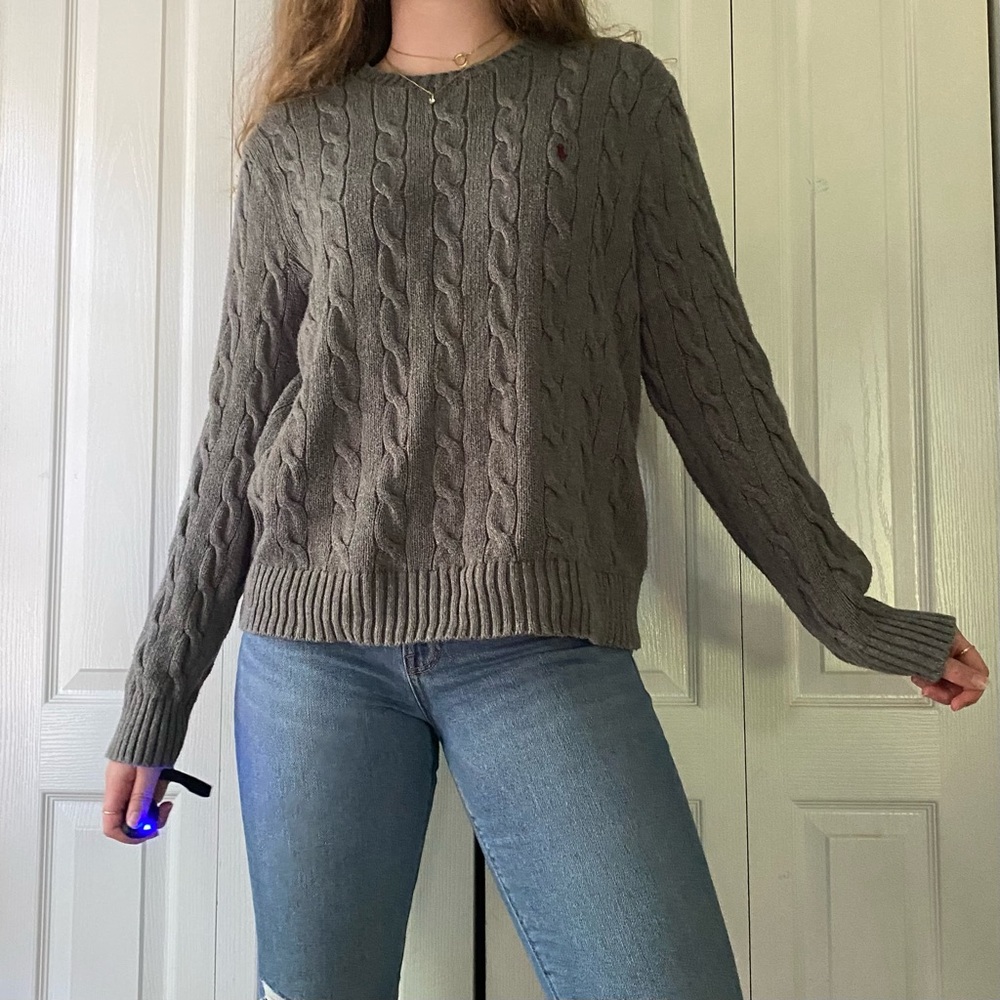 ADORABLE GREY POLO RALPH LAUREN SWEATER GREY GRAY V NECK CREWNECK SIZE LARGE